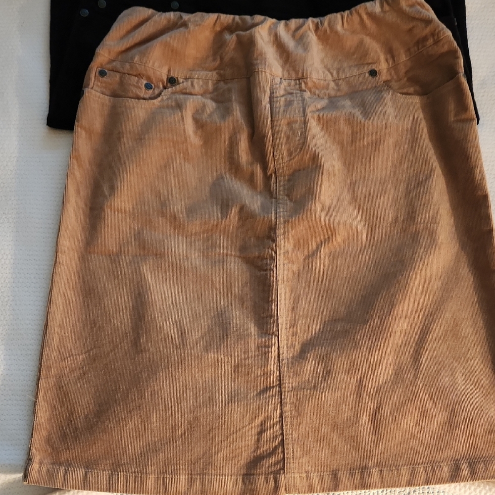 2 Chadwicks Tan Corduroy Pencil Skirt/chadwicks Black Corduroy Pencil Skirt
